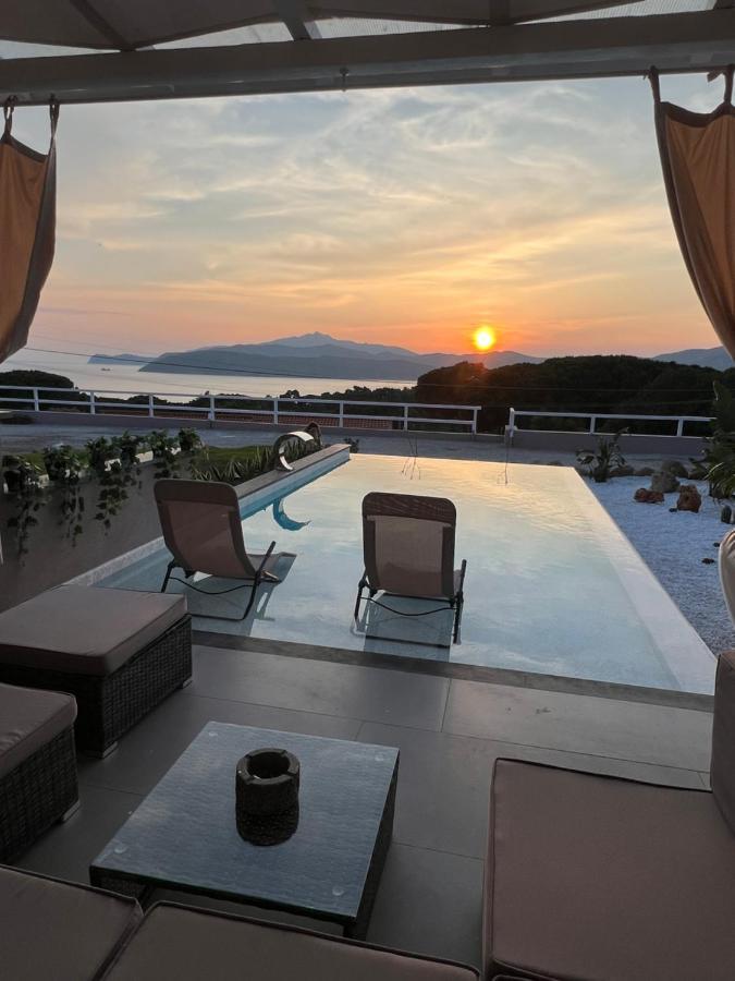 Villa Messina Каполивери Екстериор снимка