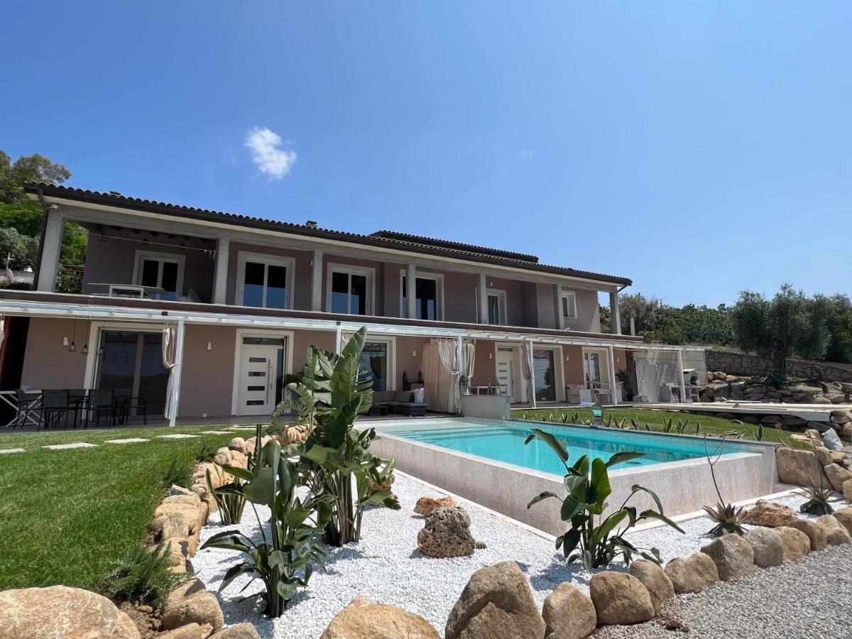 Villa Messina Каполивери Екстериор снимка