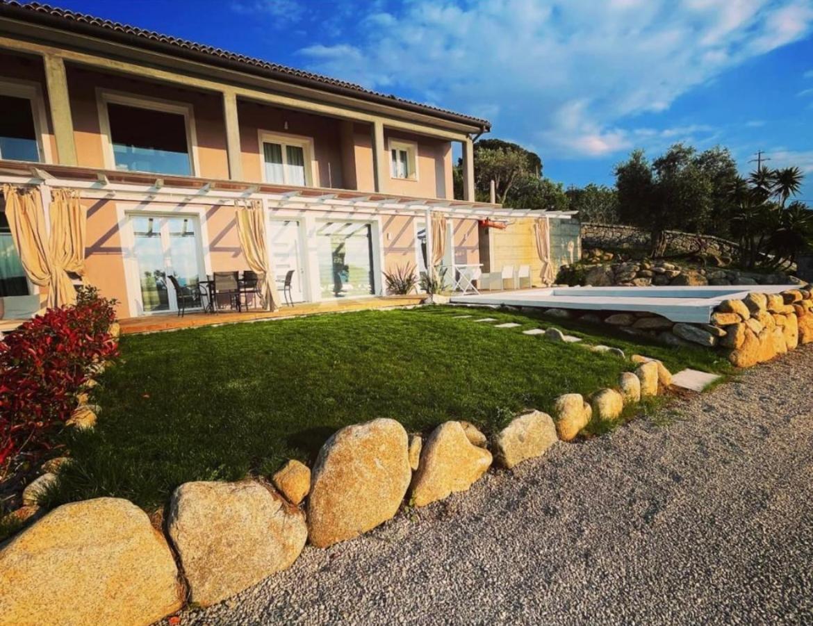 Villa Messina Каполивери Екстериор снимка